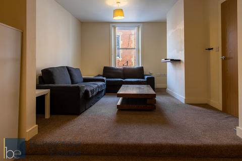 2 bedroom flat to rent, Middle Gate, Newark