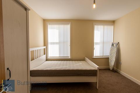 2 bedroom flat to rent, Middle Gate, Newark
