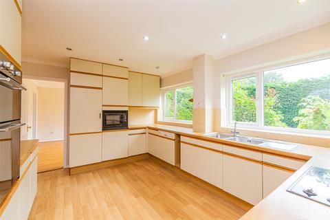 5 bedroom detached house to rent, Wootton Way, Cambridge