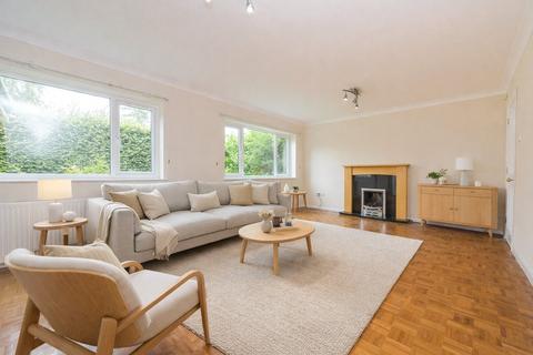5 bedroom detached house to rent, Wootton Way, Cambridge