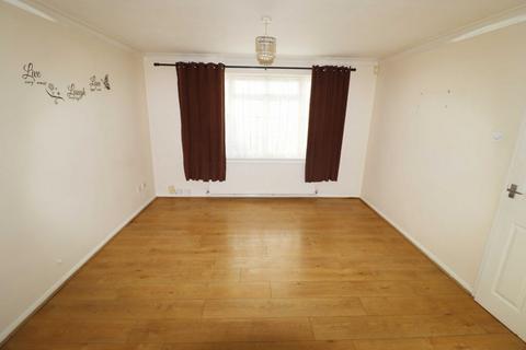 3 bedroom semi-detached house for sale, Ithica Close, Hayling Island