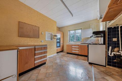 3 bedroom semi-detached house for sale, Kingsway, Petts Wood, BR5