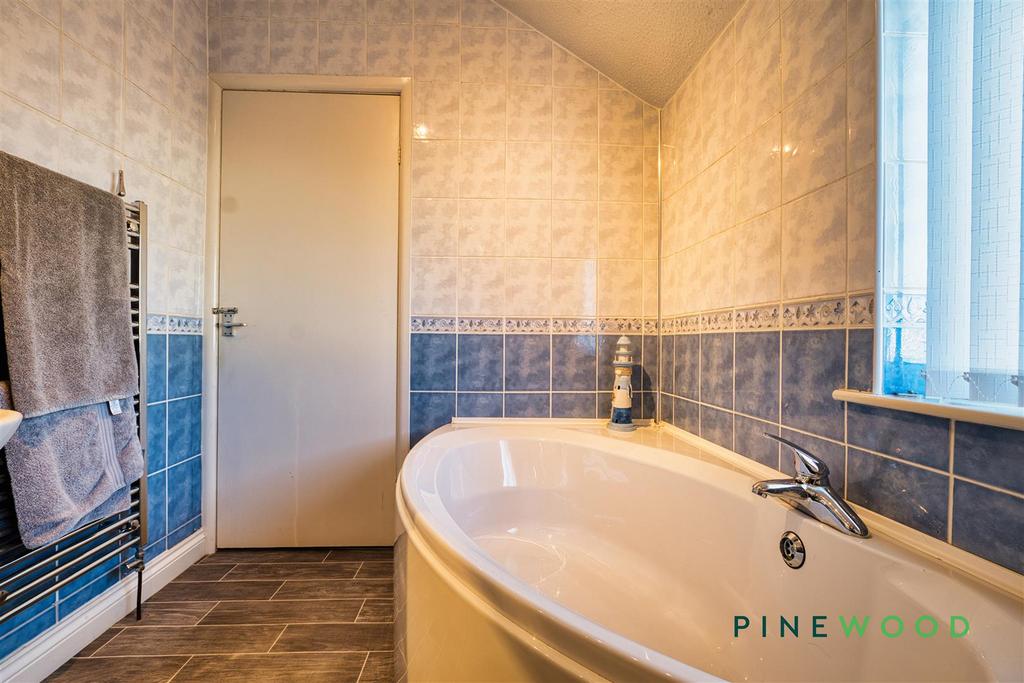 Family bathroom