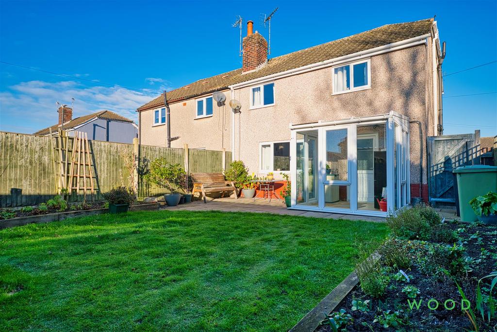 Rear / garden