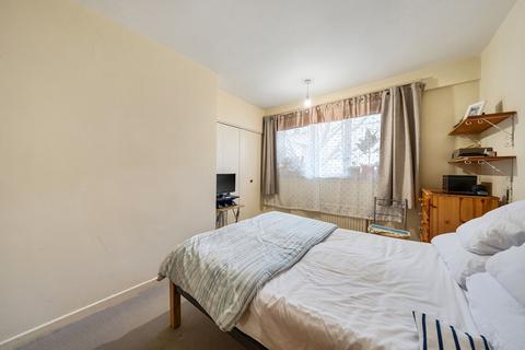 1 bedroom flat for sale, Renfrew Road, London SE11