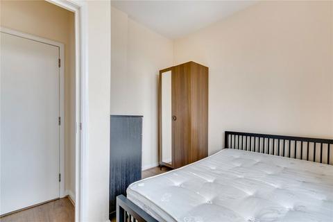 1 bedroom flat to rent, Upper Tooting Road, London SW17