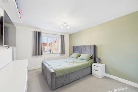 undefined, Keepsake Way, Aylesbury