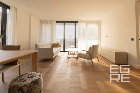 2 bedroom apartment to rent, 4 Merino Gardens, London E1W
