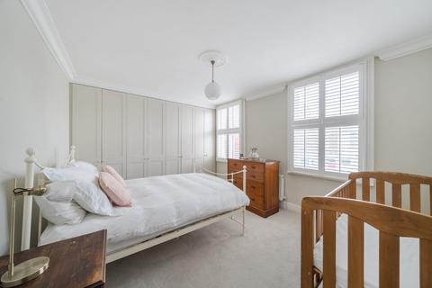 undefined, Kiver Road, Upper Holloway, London, N19