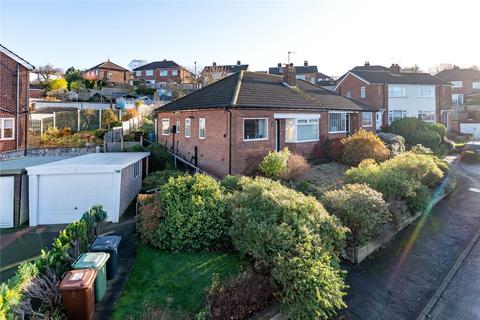 2 bedroom bungalow for sale, Woodhill Garth, Leeds, West Yorkshire