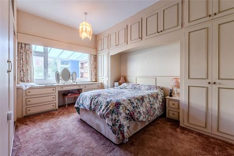 2 bedroom bungalow for sale, Woodhill Garth, Leeds, West Yorkshire
