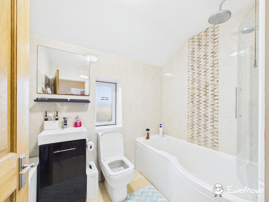 Cam02877 g0 pr0102 still002