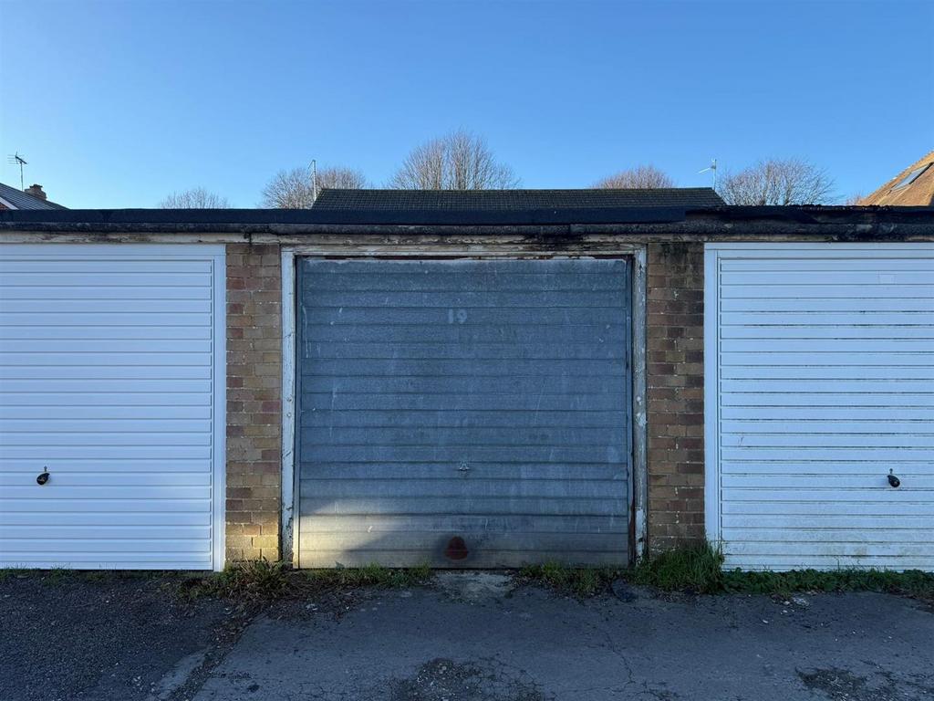 Garage - Campbell Drive.jpg