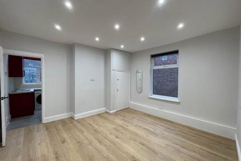 1 bedroom flat to rent, Gotham Street, Leicester LE2
