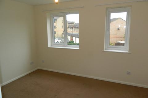 undefined, Walpole Road, Cippenham SL1