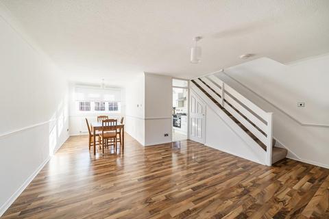3 bedroom detached house to rent, Elm Way,  London,  N11
