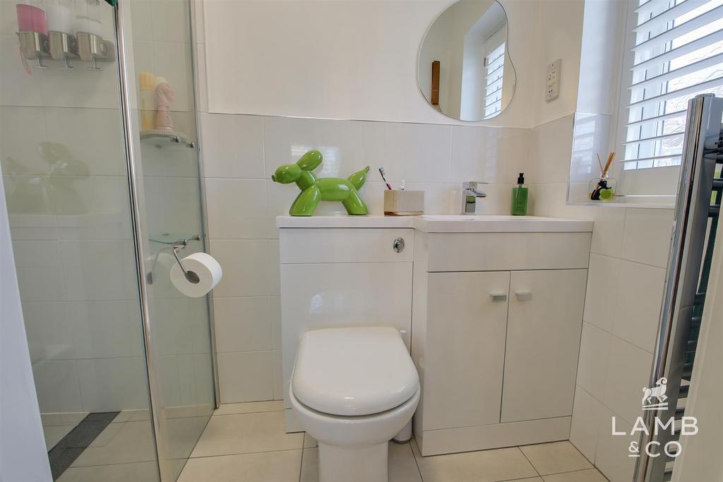 Ensuite