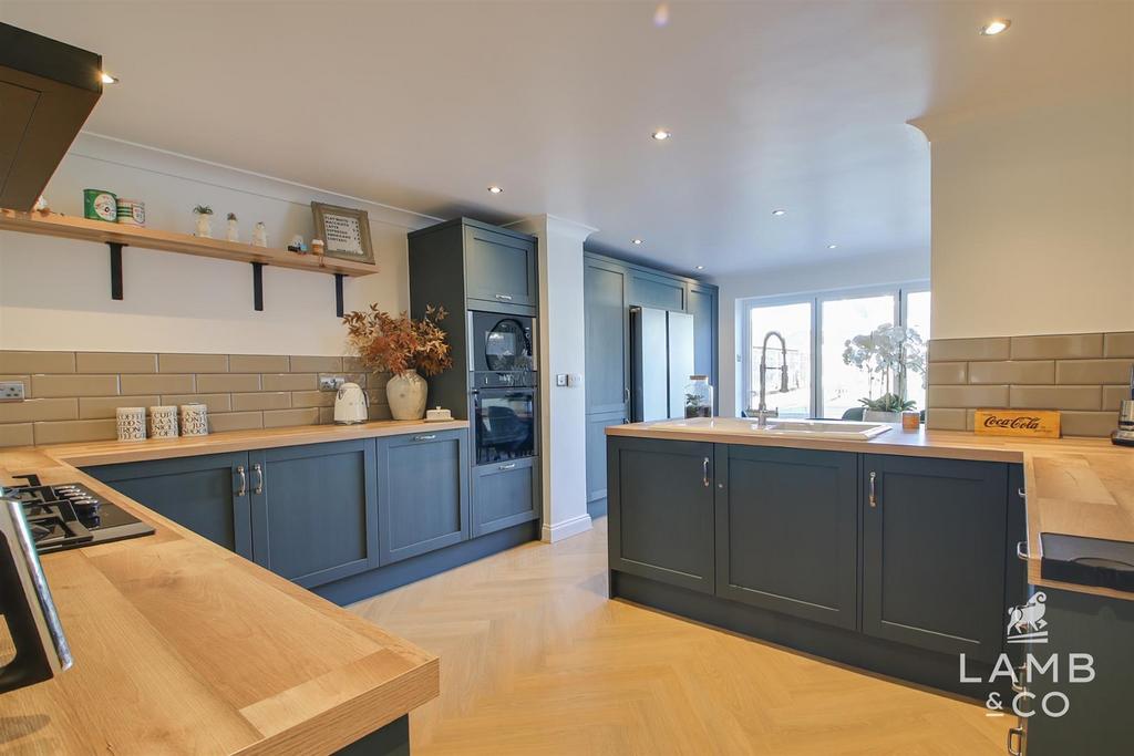 Kitchen/dining room