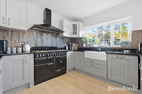 4 bedroom semi-detached house for sale, Church Lane Cottages, Church Lane, CM15