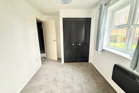 undefined, Tennyson Avenue, Houghton Regis LU5