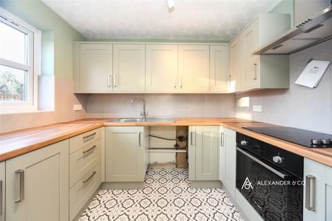 undefined, Tennyson Avenue, Houghton Regis LU5