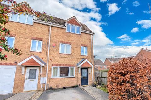 4 bedroom house to rent, Arches Road, Mansfield, NG18