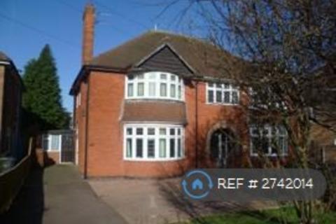 4 bedroom semi-detached house to rent, Ashby Road, Loughborough, LE11