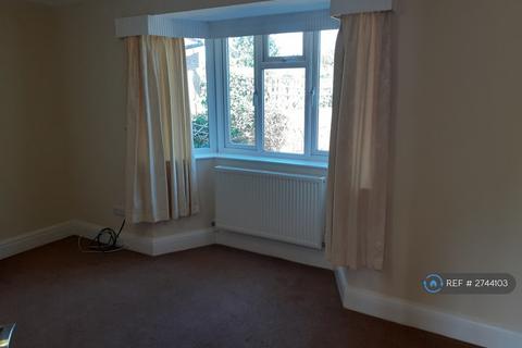 undefined, Ffordd Dyffryn, Mochdre, Colwyn Bay, LL28
