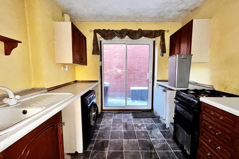 2 bedroom ground floor flat for sale, Portland Street, Pelaw, Gateshead, Tyne and Wear, NE10 0XX