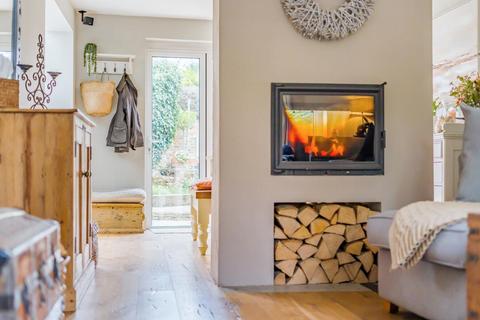 3 bedroom house for sale, Holly Tree Lane, Cuddington.