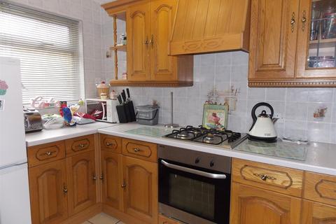 2 bedroom property for sale, Coldharbour Road, Northfleet DA11