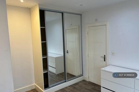 undefined, Reginald Street, Luton, LU2