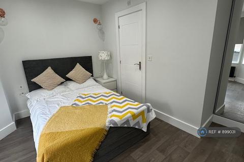 undefined, Reginald Street, Luton, LU2