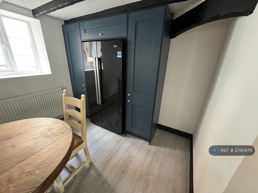 Open Plan Dinning Room