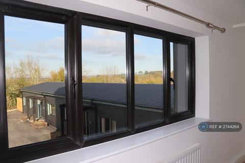 2 bedroom flat to rent, Conitor House, Newton Abbot, TQ12