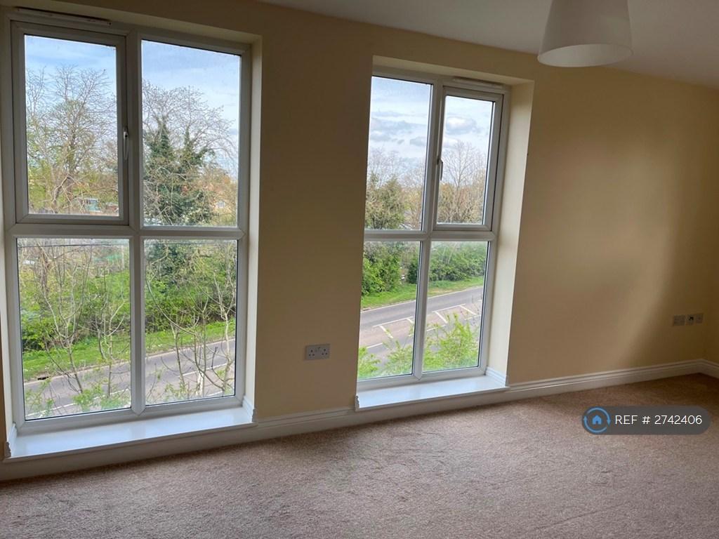 Lounge Double Windows