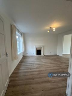 3 bedroom semi-detached house to rent, Riley Close, Sale, M33
