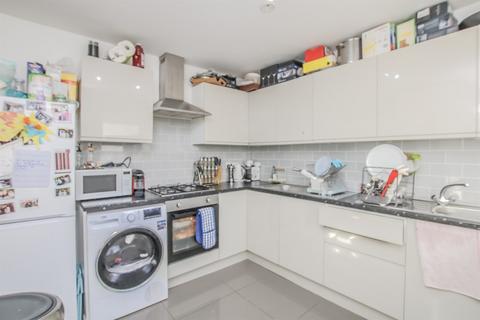 2 bedroom flat to rent, Downhurst Court, Parson Street, Hendon, NW4