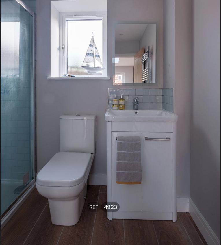 En-suite 2