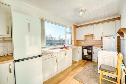 2 bedroom end of terrace house for sale, Cowan Gardens, Allerdene, Gateshead