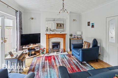 3 bedroom semi-detached house for sale, Waen Fawr, Ebbw Vale