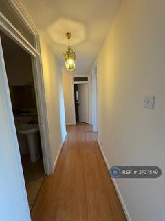 2 bedroom flat to rent, Widmore Road, Bromley, BR1