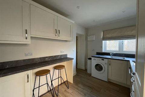 undefined, Frognall, Deeping St. James, Peterborough