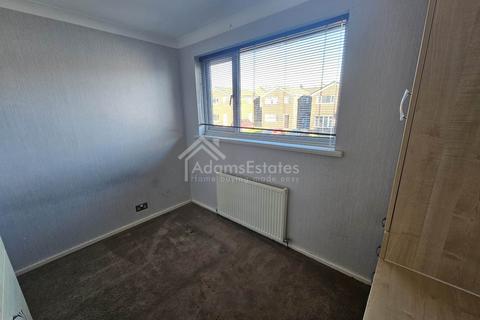 3 bedroom detached house to rent, Tyndale Walk, Batley