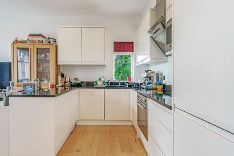 1 bedroom apartment for sale, Calverley Park Gardens, Tunbridge Wells, Kent