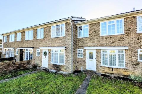 3 bedroom terraced house for sale, Chalet Hill, Bordon GU35