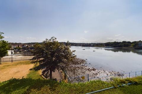 2 bedroom flat to rent, Quay 2000, Horseshoe Bridge, Southampton