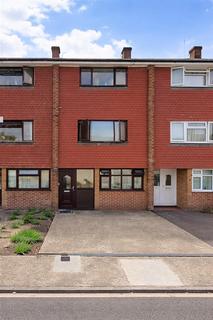 undefined, Bettles Close, Uxbridge