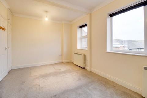 undefined, High Street, St.Neots PE19