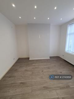 3 bedroom terraced house to rent, Higher Wood Street, Middleton, Manchester, M24